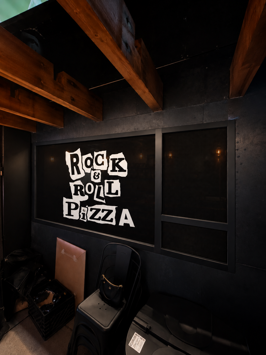 Rock & Roll Pizza graphics project